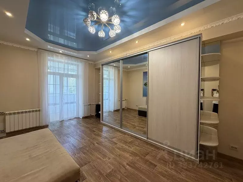 3-к кв. Самарская область, Самара ул. Циолковского, 7 (92.0 м) - Фото 1