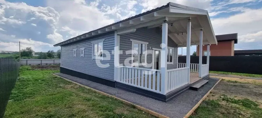 Дом в Красноярский край, Красноярск городской округ, пос. Элита ул. ... - Фото 1