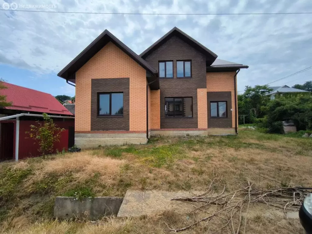 Дом в Горячий Ключ, Советская улица (187 м) - Фото 1