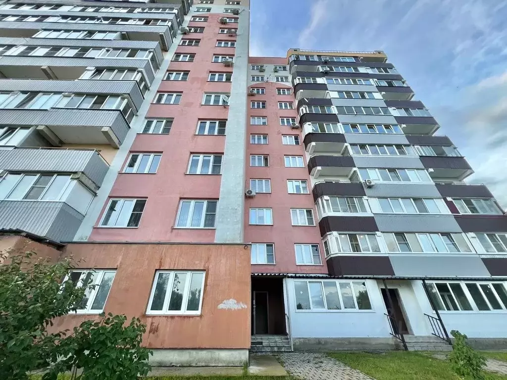 2-к кв. Калужская область, Калуга Аллейная ул., 19 (64.2 м) - Фото 1