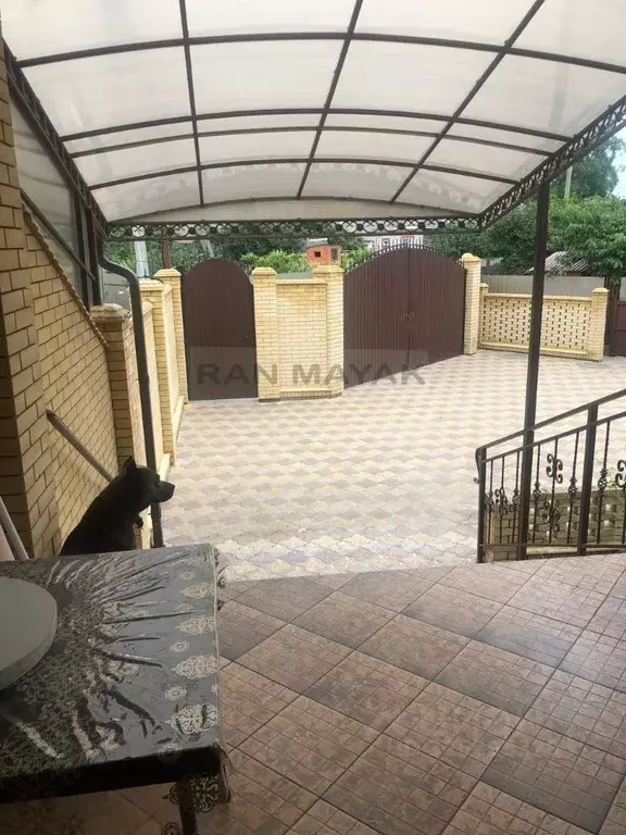 Дом в Краснодарский край, Белореченск ул. Ленина, 331 (217 м) - Фото 2