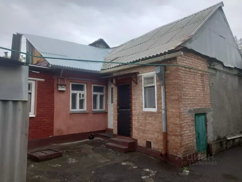 Дом в Северная Осетия, Владикавказ просп. Коста, 100 (88 м) - Фото 1