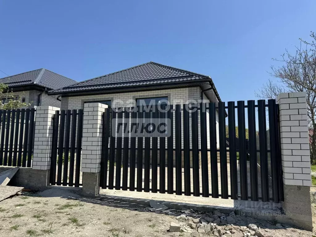 Дом в Краснодарский край, Новороссийск городской округ, Семигорский ... - Фото 1