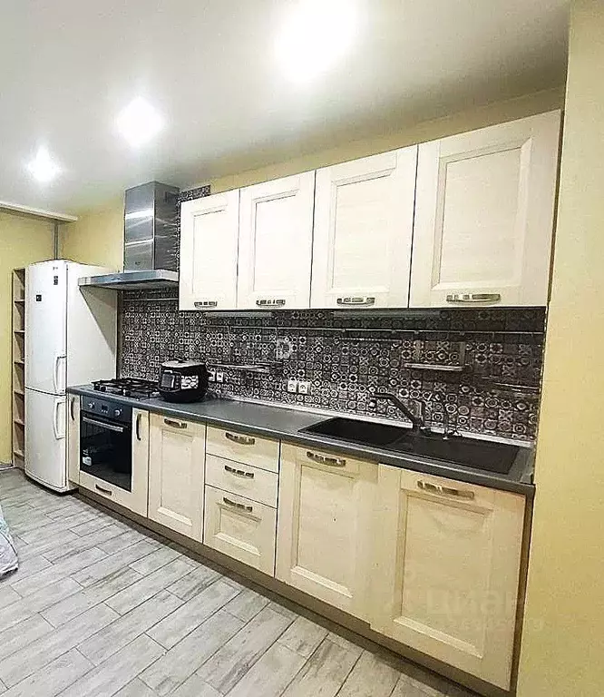 3-к кв. Ярославская область, Ярославль ул. Бабича, 10/22 (74.4 м) - Фото 1