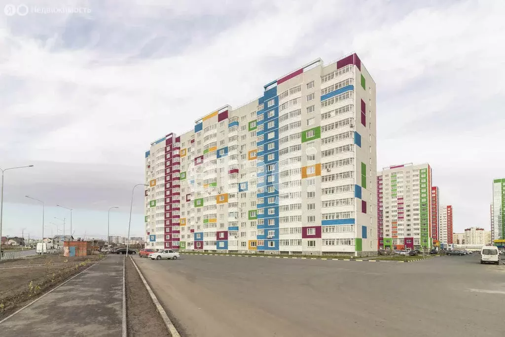 1-комнатная квартира: Тюмень, улица Павла Шарова, 5 (39.6 м) - Фото 2