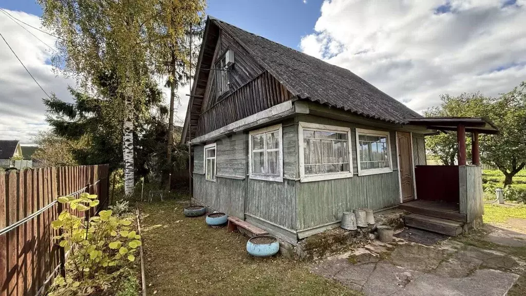 Дом в Ленинградская область, Киришский район, Глажевское с/пос, д. ... - Фото 1