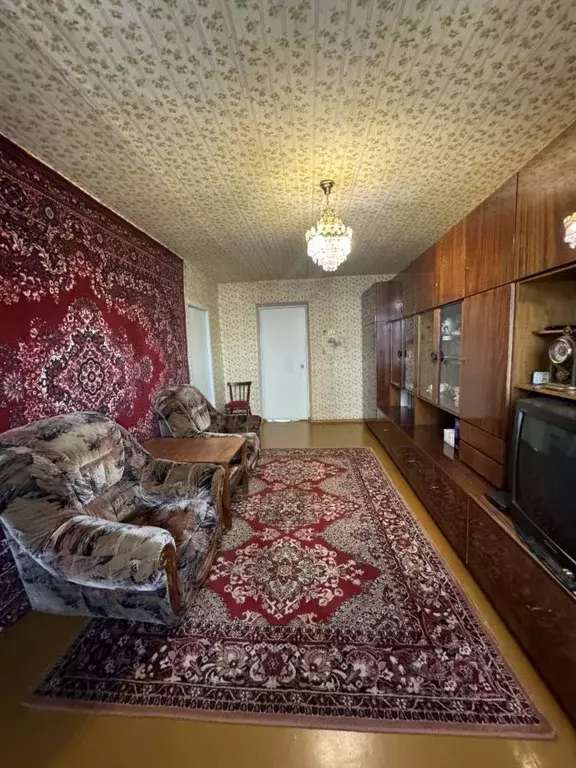 3-к кв. Пензенская область, Кузнецк ул. Радищева, 30А (60.9 м) - Фото 1