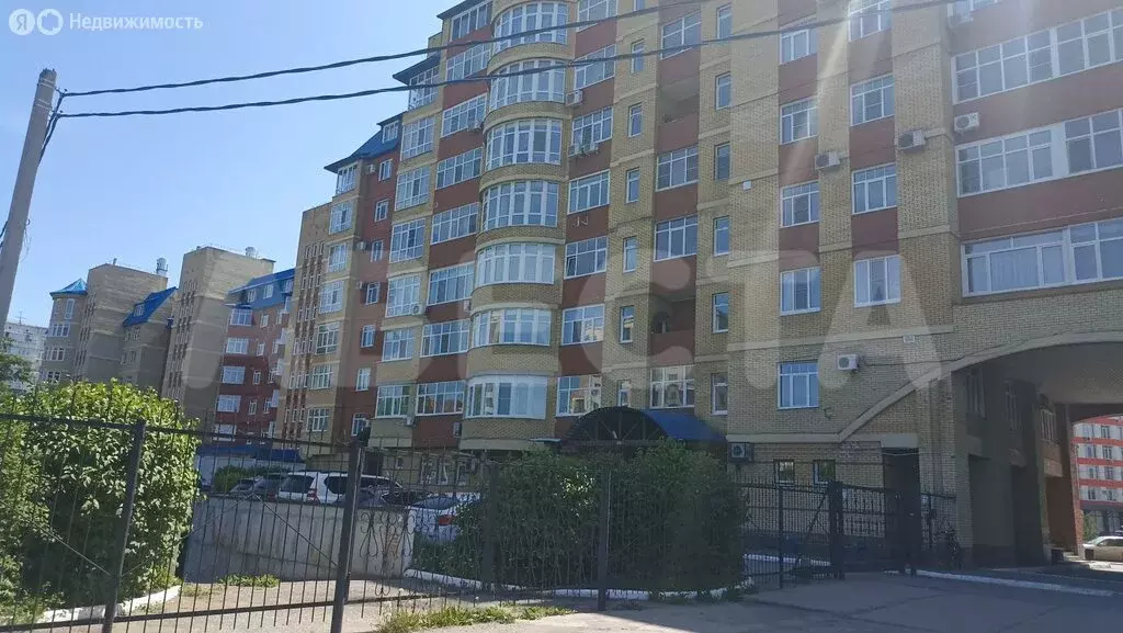 Квартира-студия: Омск, улица 10 лет Октября, 43/1 (144.8 м) - Фото 2