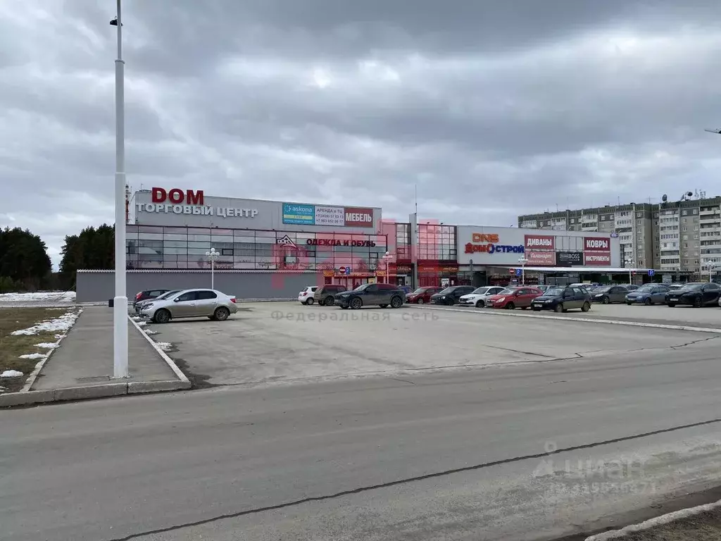 Торговая площадь в Свердловская область, Каменск-Уральский ул. ... - Фото 1