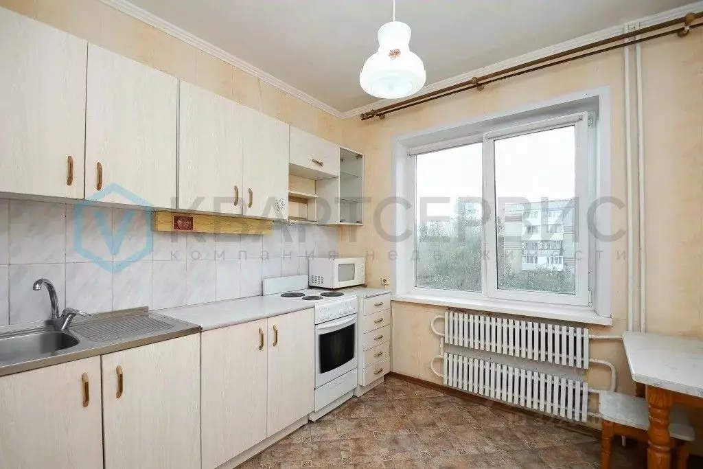 2-к кв. Омская область, Омск ул. Василия Маргелова, 354 (47.7 м) - Фото 1