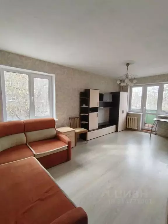 2-к кв. Московская область, Раменское Школьная ул., 4 (45.0 м) - Фото 0