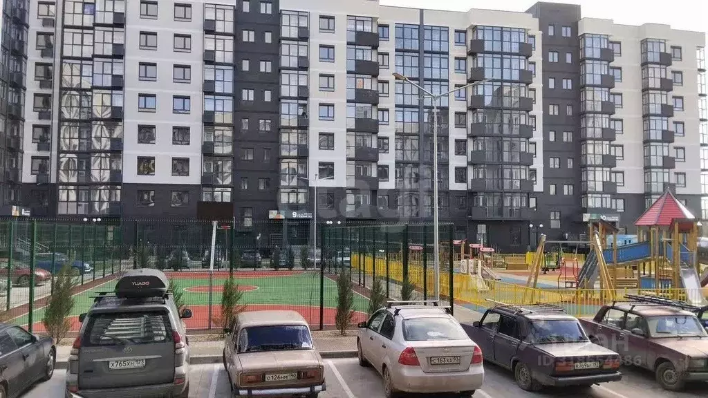 1-к кв. Краснодарский край, Темрюк Дальняя ул., 30 (43.8 м) - Фото 0