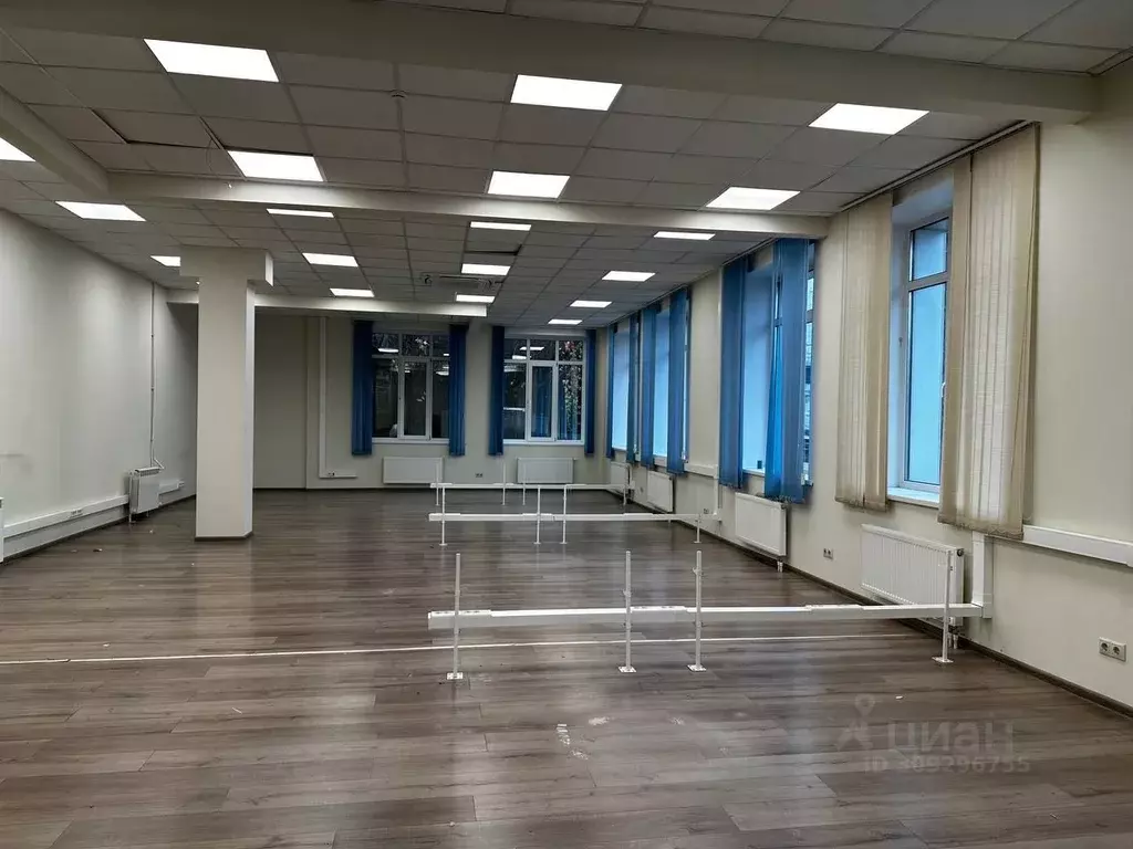 Офис в Москва ул. Неверовского, 10С3 (290 м) - Фото 1