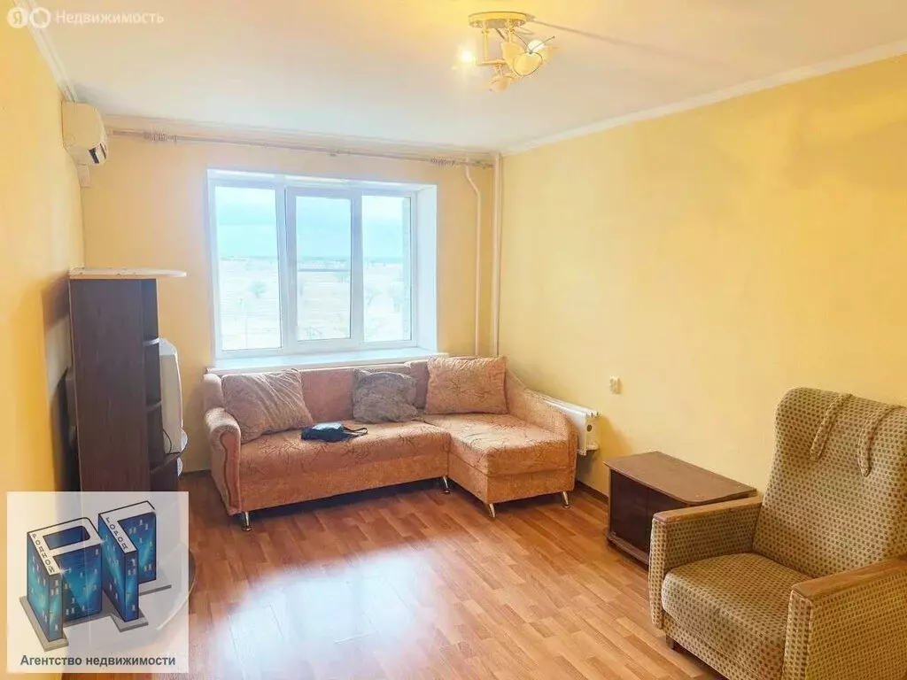 3-комнатная квартира: Волжский, проспект имени Ленина, 381 (61.4 м) - Фото 1