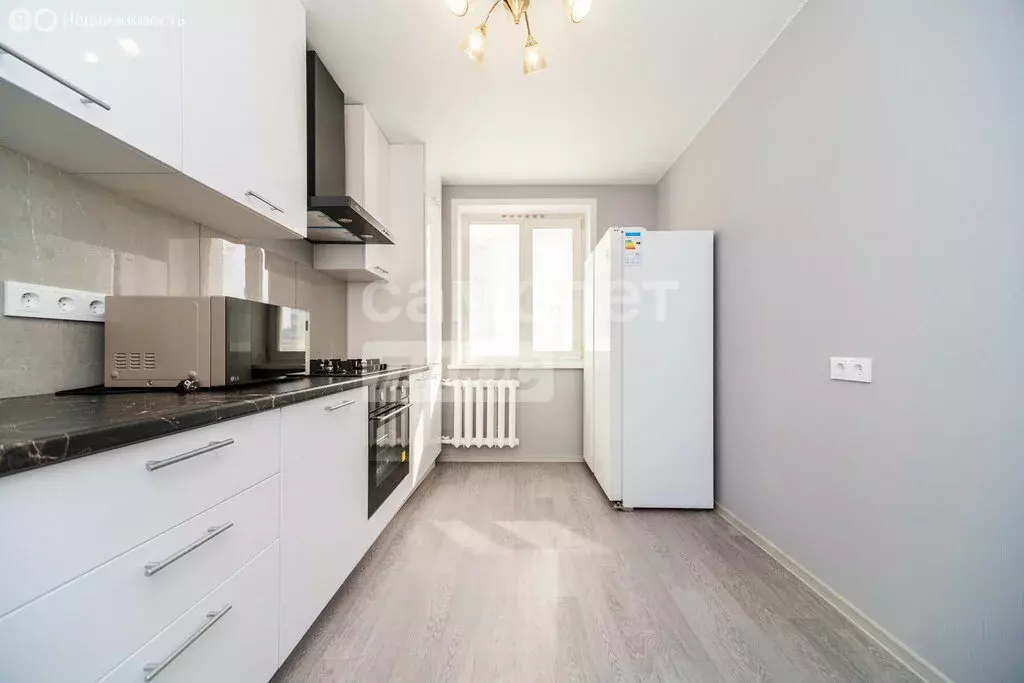 3-комнатная квартира: Пермь, улица Тургенева, 33А (73 м) - Фото 2