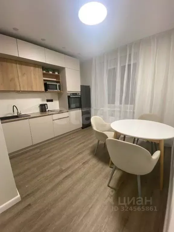 1-к кв. Тюменская область, Тюмень Новгородская ул., 22 (30.4 м) - Фото 1