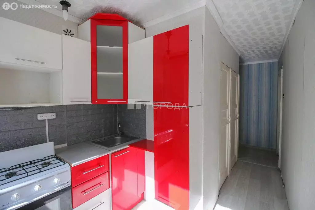 2-комнатная квартира: Новоалтайск, улица Крылова, 8 (45 м) - Фото 0