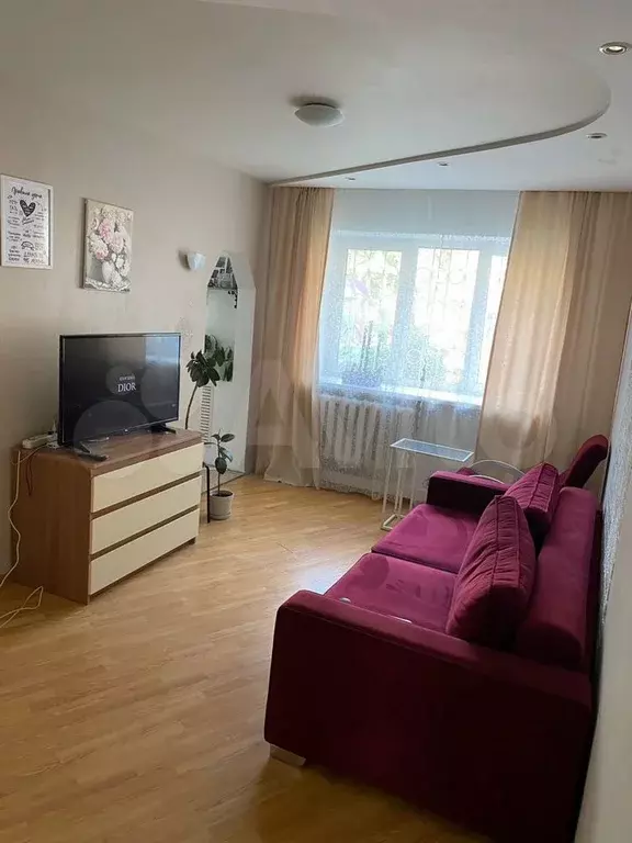 1-к. квартира, 32 м, 1/5 эт. - Фото 1