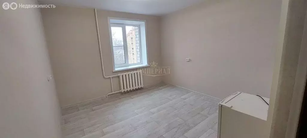 1к в 4-комнатной квартире (10.9 м) - Фото 1