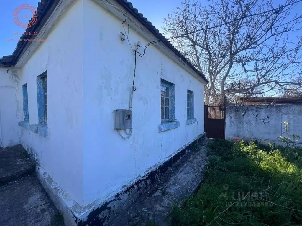Дом в Крым, Ленинский район, с. Красногорка ул. Школьная (40 м) - Фото 0