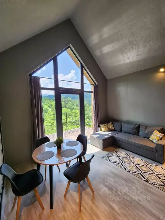 2-к кв. Алтайский край, Белокуриха ул. Угрюмова, 11В (50.0 м) - Фото 1