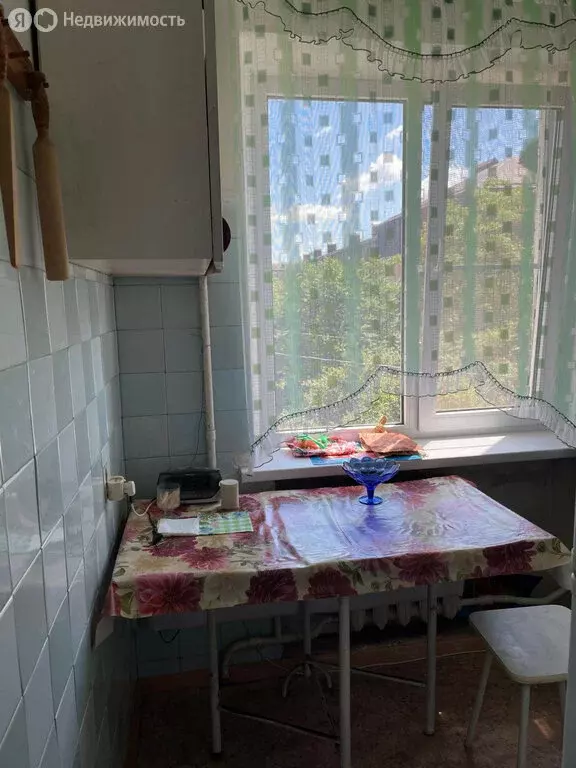 3-комнатная квартира: посёлок городского типа Энем, улица Фрунзе, 4 ... - Фото 0