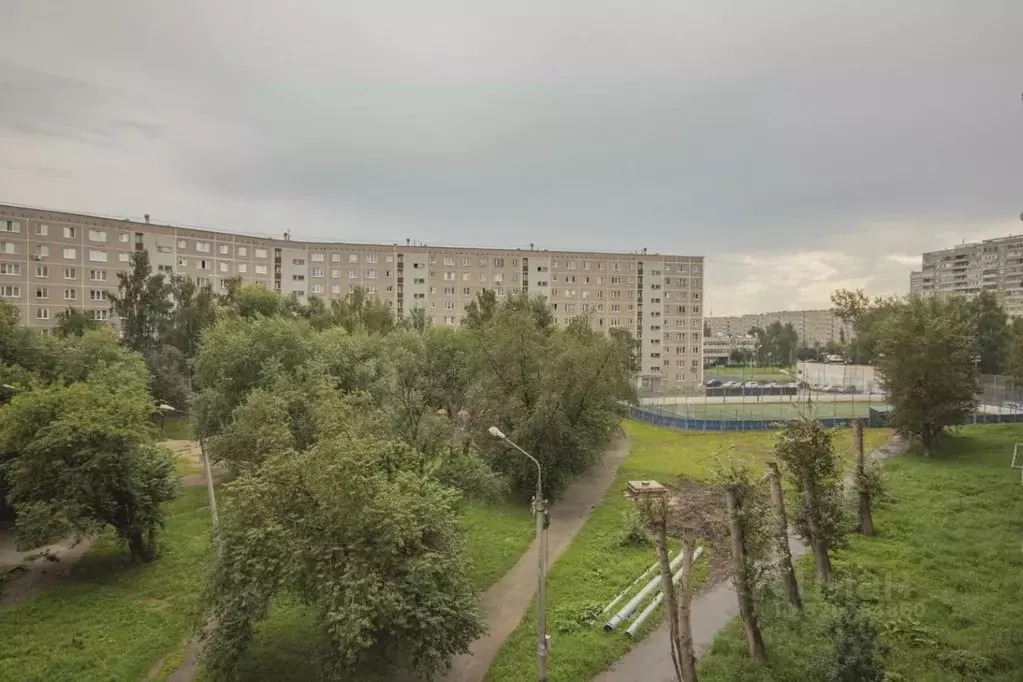 3-к кв. Свердловская область, Екатеринбург ул. Пехотинцев, 10 (59.0 м) - Фото 0