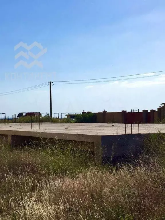 Участок в Крым, Сакский район, Лесновское с/пос, с. Прибрежное  (8.0 ... - Фото 1