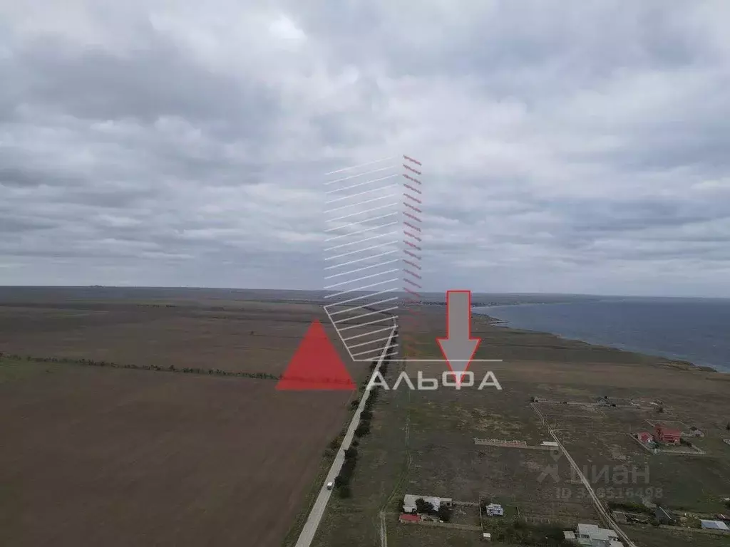 Участок в Крым, Черноморский район, Окуневское с/пос, с. Марьино ул. ... - Фото 2