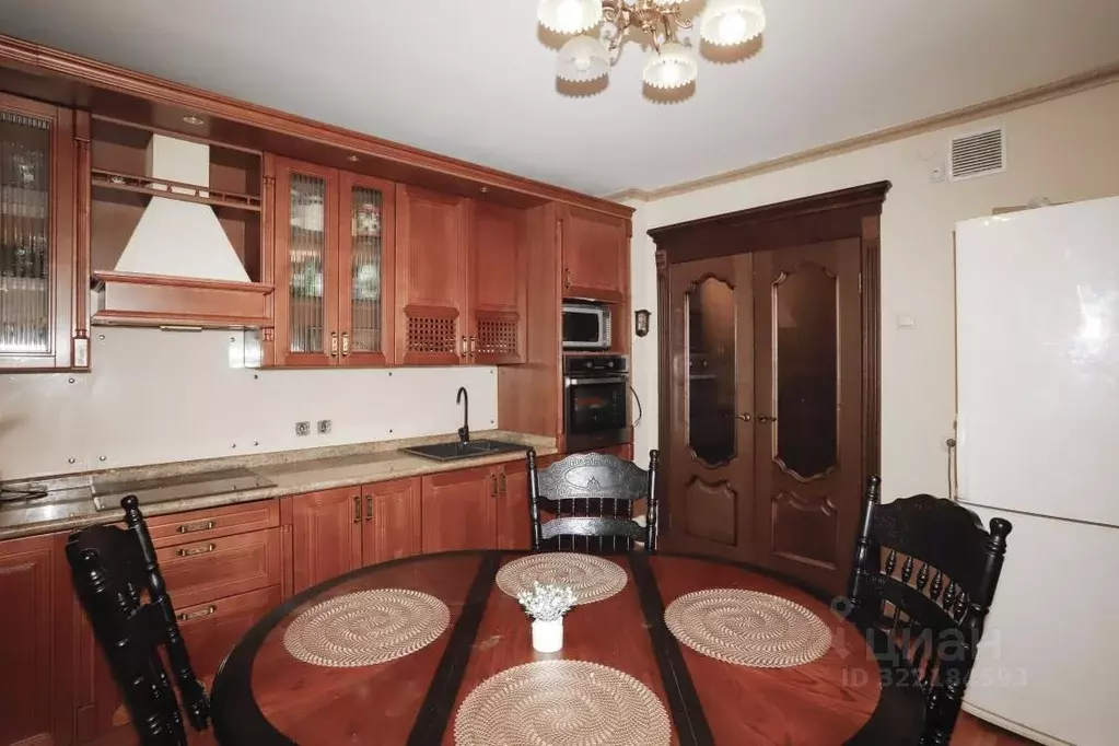 3-к кв. Иркутская область, Иркутск Профсоюзная ул., 6Е (116.3 м) - Фото 1