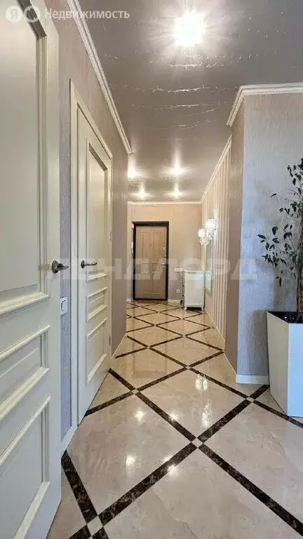 2-комнатная квартира: Батайск, улица Половинко, 280/1 (74.9 м) - Фото 1