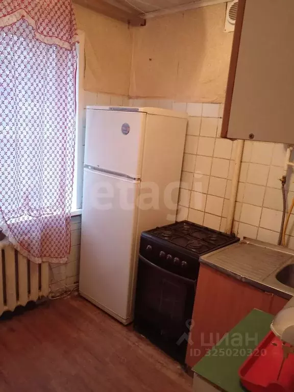 2-к кв. Брянская область, Брянск ул. Рылеева, 1 (48.4 м) - Фото 2