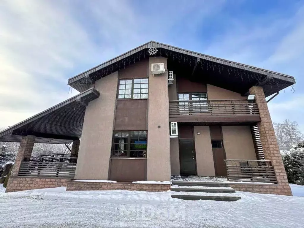 Дом в Санкт-Петербург, Санкт-Петербург, Сестрорецк ул. Большая ... - Фото 1