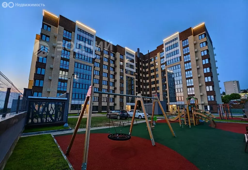 3-комнатная квартира: Чебоксары, улица Зои Яковлевой, 34 (88.2 м) - Фото 2