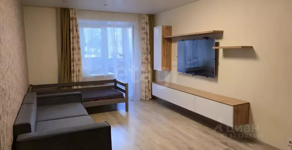 2-к кв. Марий Эл, Йошкар-Ола ул. Димитрова, 59А (62.1 м) - Фото 1