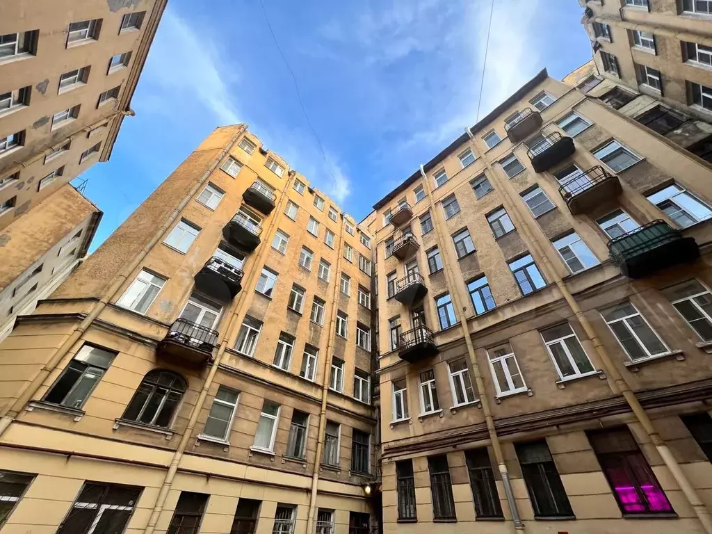 Комната 18,2 м в 4-к., 7/7 эт. - Фото 1
