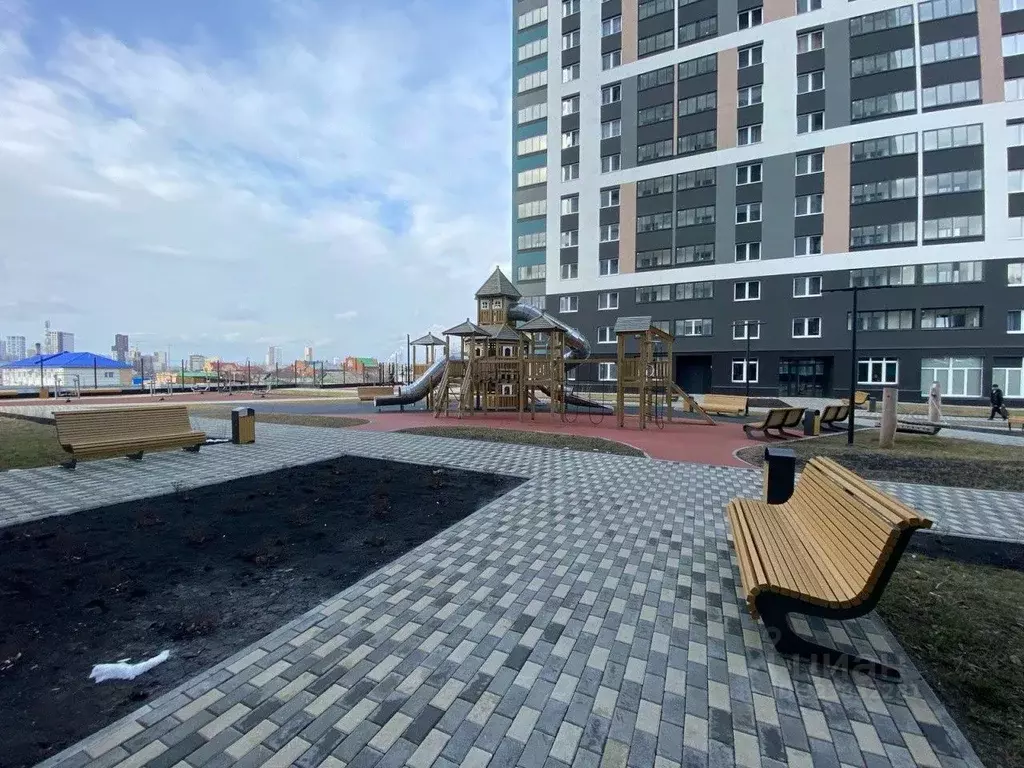 1-к кв. Свердловская область, Екатеринбург ул. Отрадная, 1 (42.7 м) - Фото 2