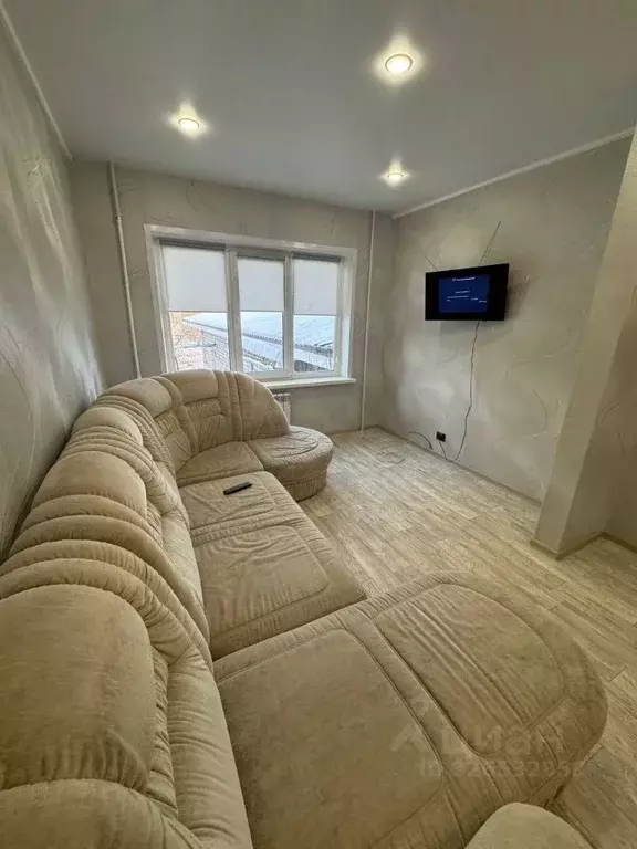 2-к кв. Хакасия, Саяногорск Саяногорск городской округ, Ленинградский ... - Фото 1