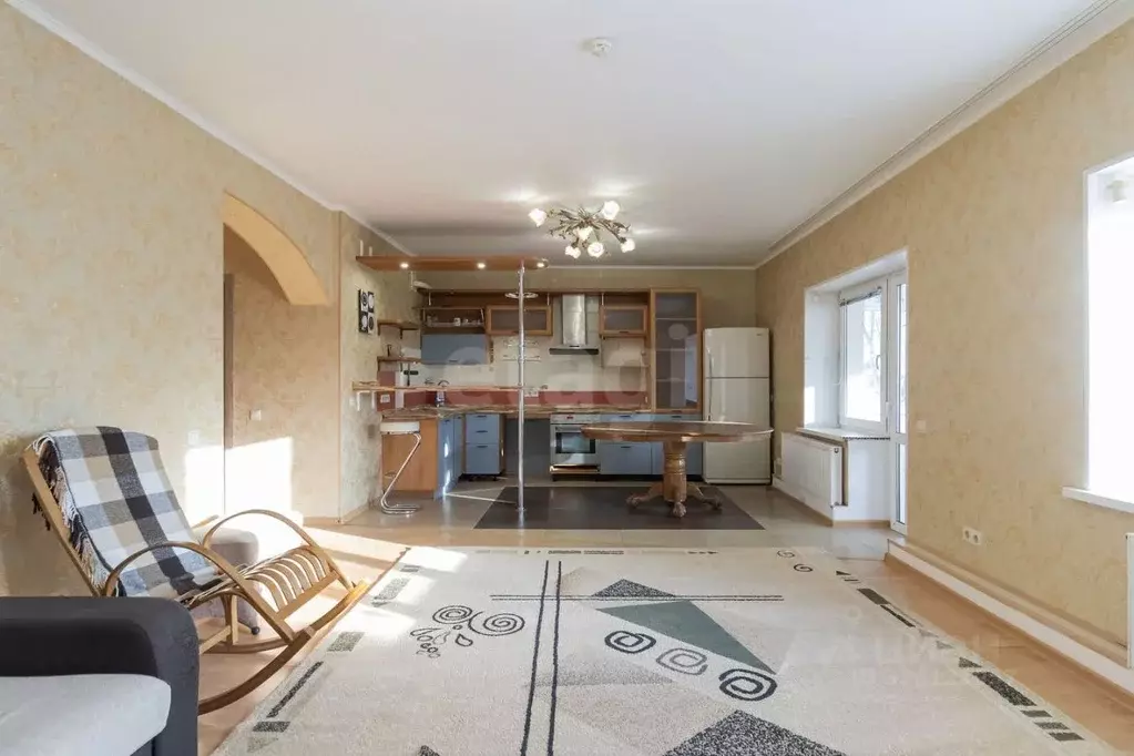 Дом в Тюменская область, Тюмень проезд 3-й Посадский (198 м) - Фото 1