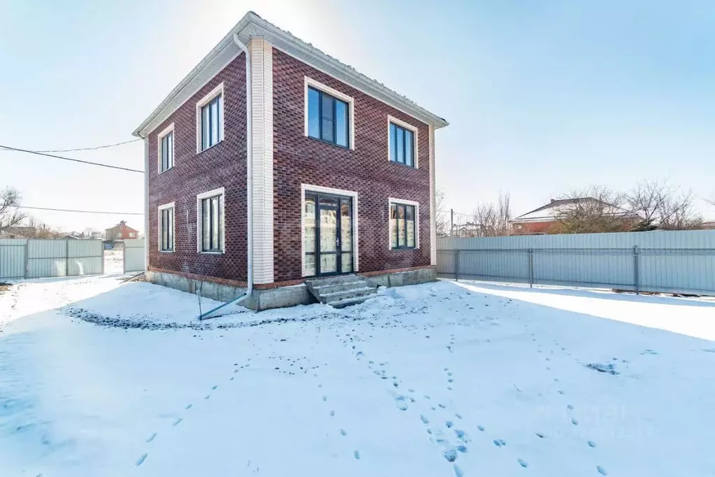 Дом в Ростовская область, Батайск ул. Скифская (150 м) - Фото 1