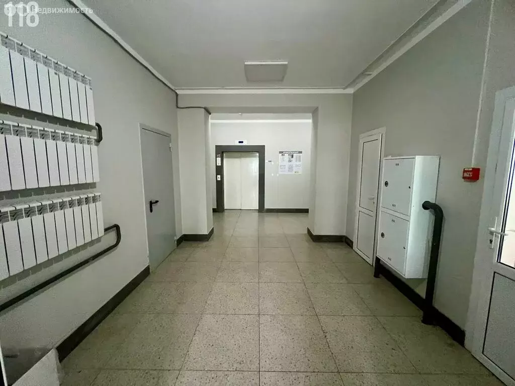 2-комнатная квартира: Орёл, Ливенская улица, 29А (72.7 м) - Фото 0