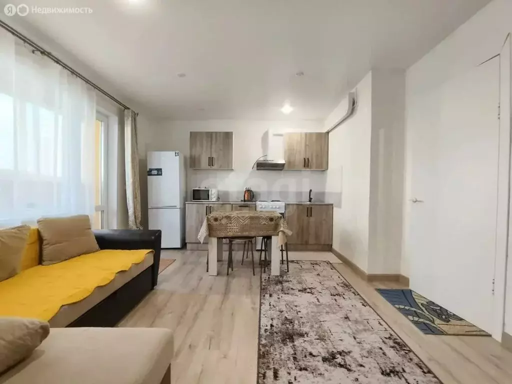 Квартира-студия: Тюмень, улица Новосёлов, 117 (31.5 м) - Фото 2