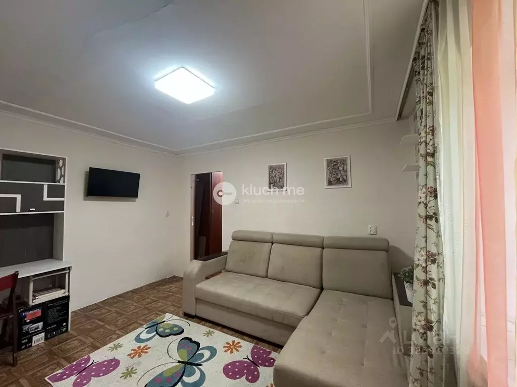 2-к кв. Татарстан, Казань ул. Химиков, 45 (36.0 м) - Фото 0