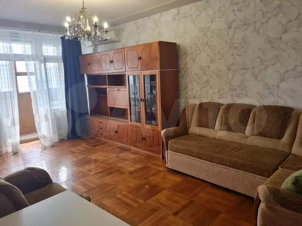 1-к. квартира, 48 м, 8/9 эт. - Фото 1