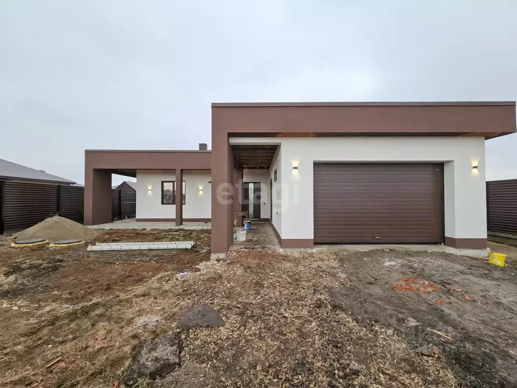 Дом в Татарстан, Тукаевский район, д. Азьмушкино, Подсолнухи мкр ул. ... - Фото 1