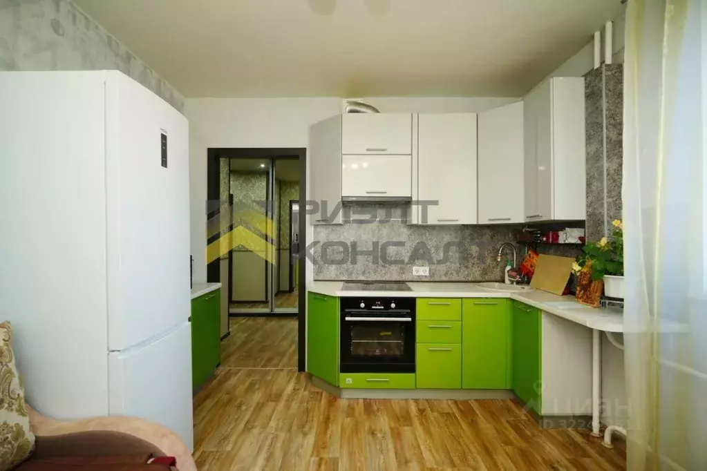 1-к кв. Омская область, Омск бул. М.М. Кузьмина, 9 (43.0 м) - Фото 2