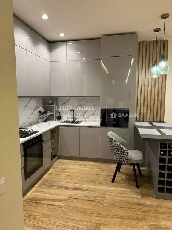 2-к. квартира, 70 м, 6/10 эт. - Фото 1