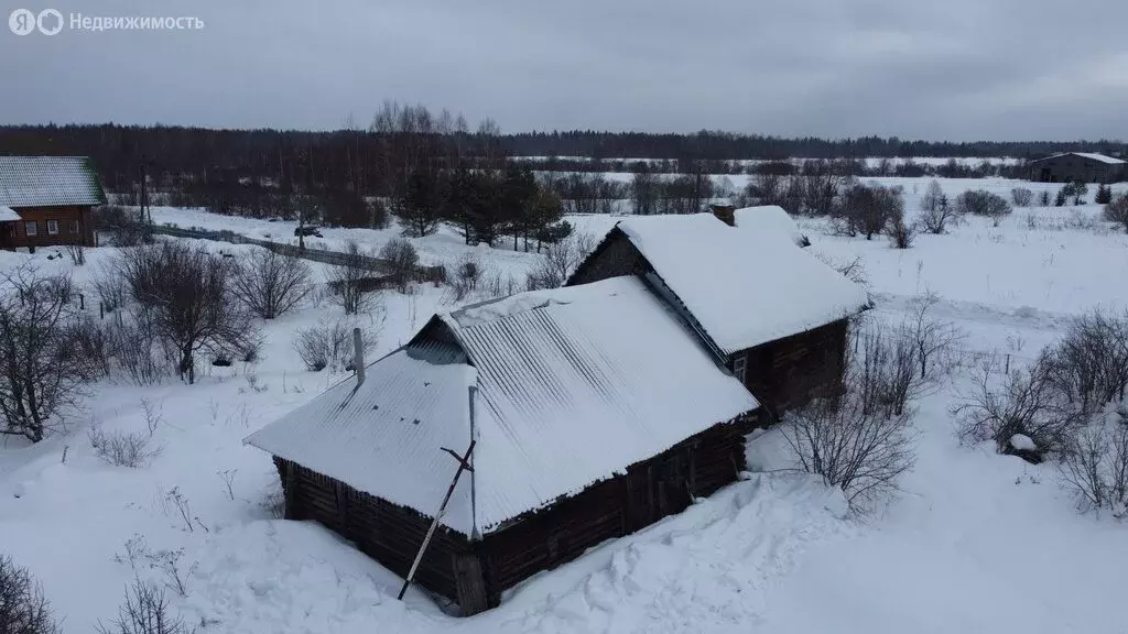 Дом в Ярославская область, Угличский муниципальный округ, деревня ... - Фото 1
