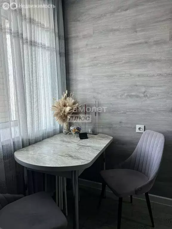 1-комнатная квартира: Омск, улица Дианова, 23 (33 м) - Фото 2