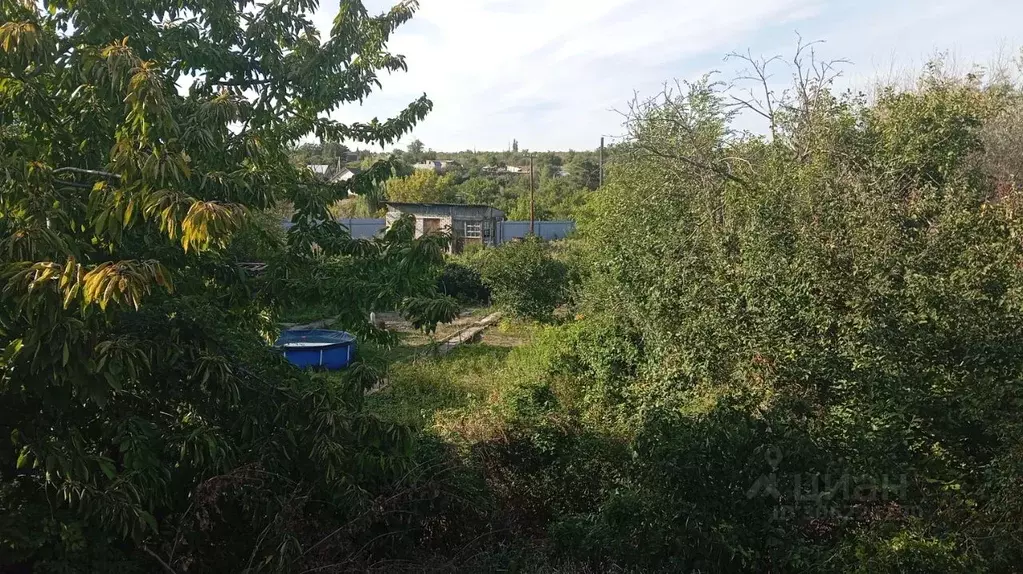 дом в волгоградская область, волгоград ул. семенова-тян-шанского (8 м) - Фото 1